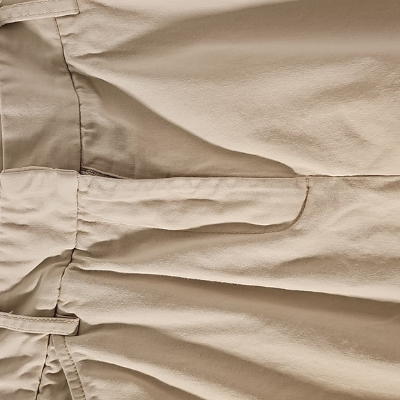 Talbots Cream Chinos for Effortless Style. Womens Size 10. - Picture 2 of 6